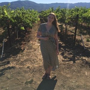 Meet your Posher, Emily
